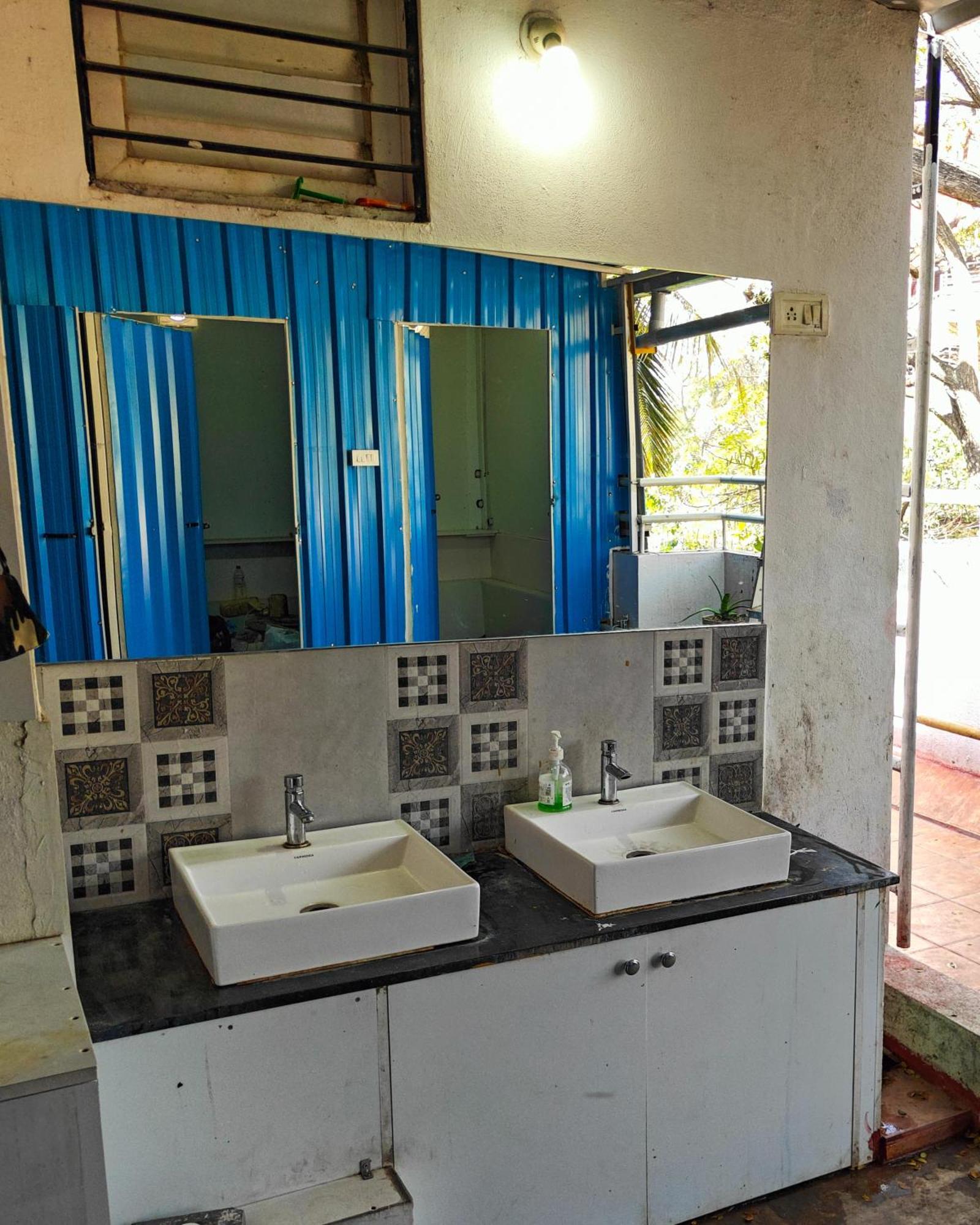 Sampada Homestay บังกาลอร์ ภายนอก รูปภาพ