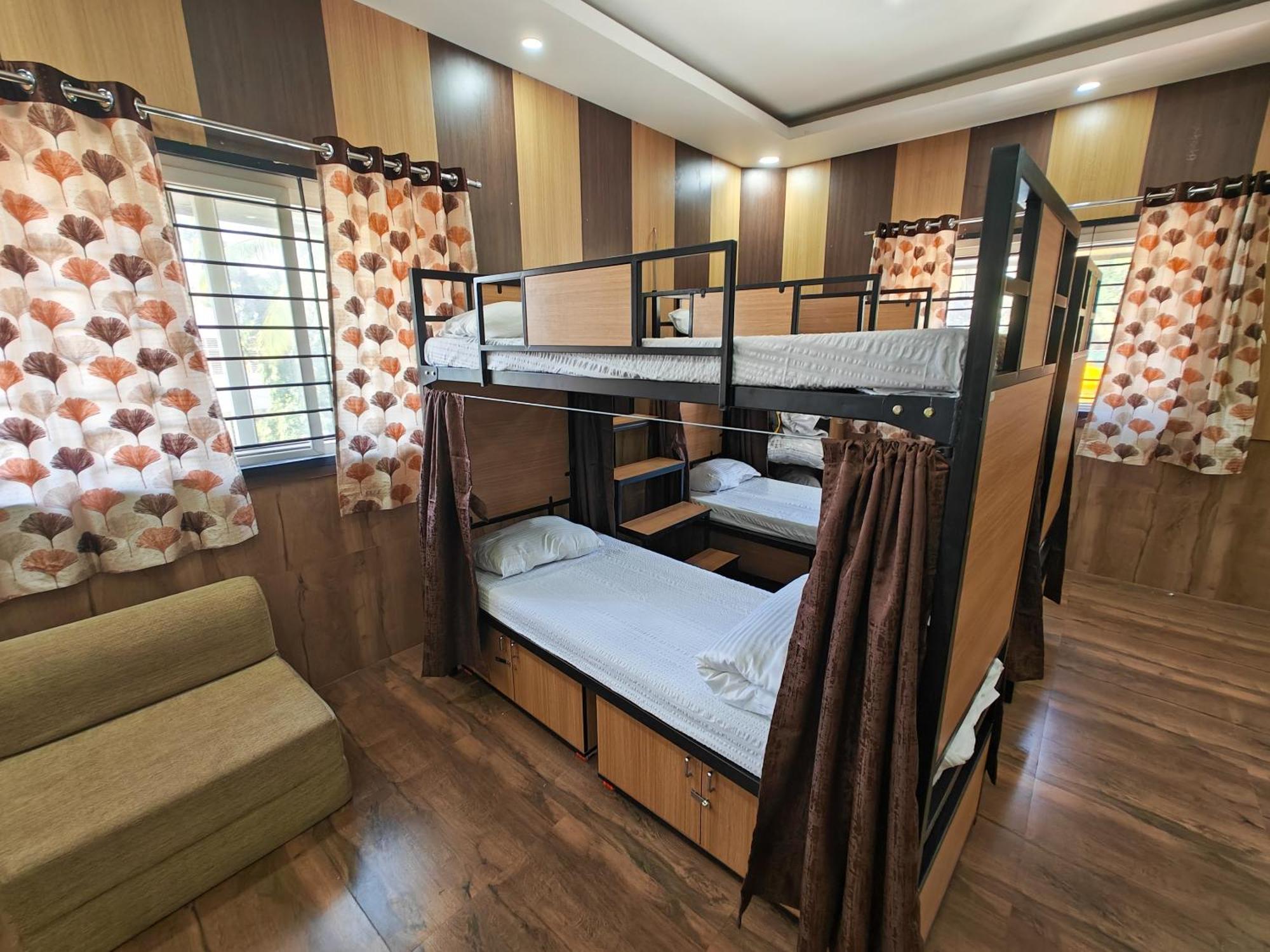 Sampada Homestay บังกาลอร์ ภายนอก รูปภาพ